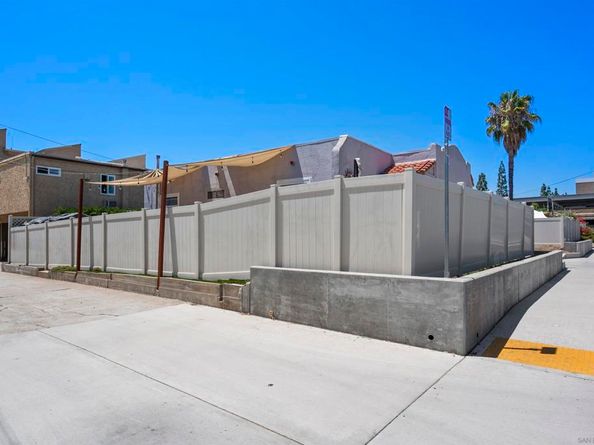 6352 Holabird St, San Diego CA 92120
