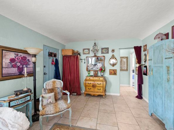 6352 Holabird St, San Diego CA 92120