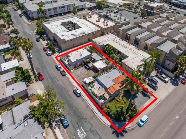 6352 Holabird St, San Diego CA 92120