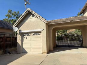3177 Katharine Dr, Escondido CA 92027