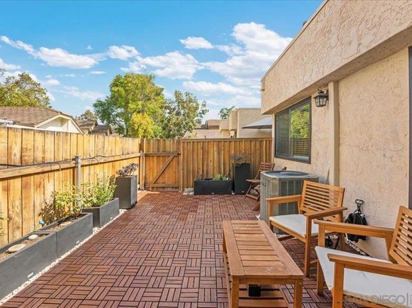 9722 Caminito De La Fada, San Diego CA 92124