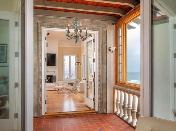 5143 Shore Drive, Carlsbad CA 92008