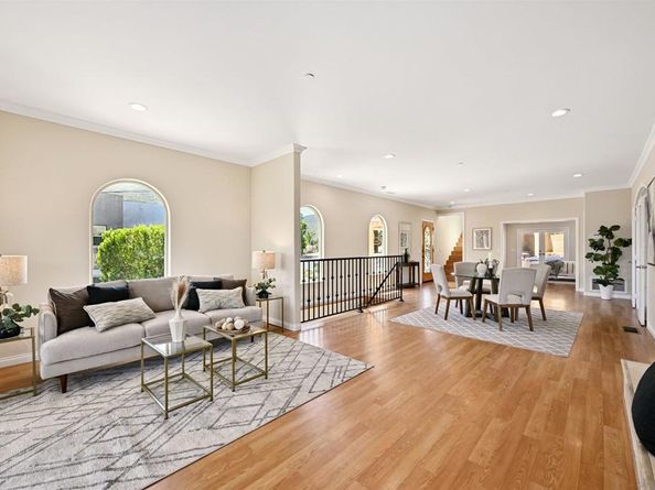 20227 Ash Ln, Escondido CA 92029