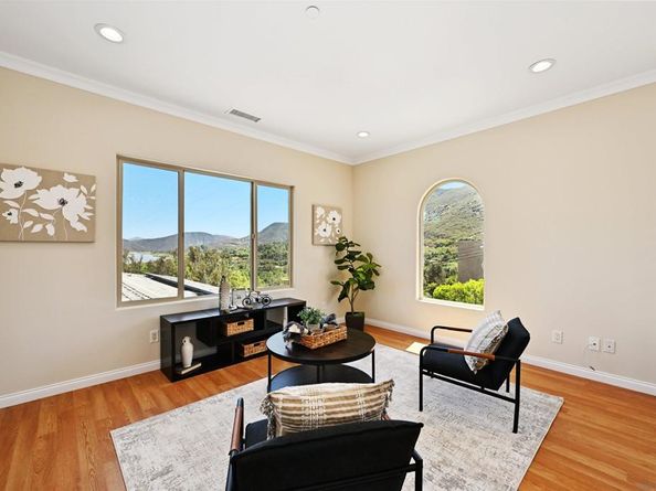 20227 Ash Ln, Escondido CA 92029