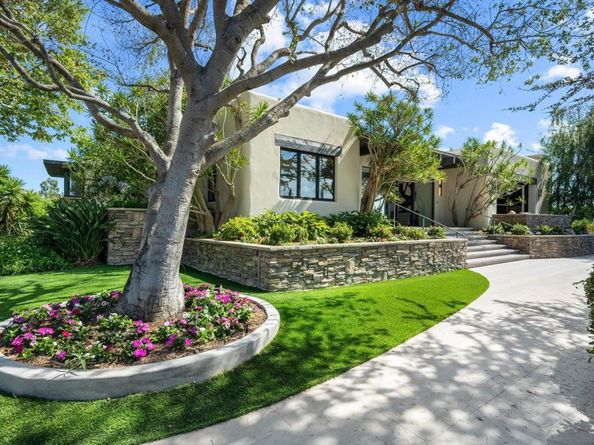 5465 Avenida Maravillas, Rancho Santa Fe CA 92067