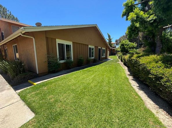 10454 Caminito Sulmona, San Diego CA 92129