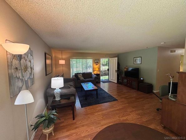 10454 Caminito Sulmona, San Diego CA 92129