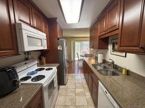 10454 Caminito Sulmona, San Diego CA 92129