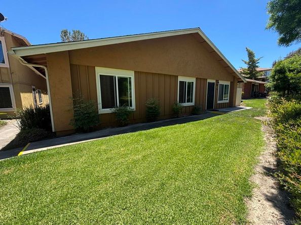 10454 Caminito Sulmona, San Diego CA 92129