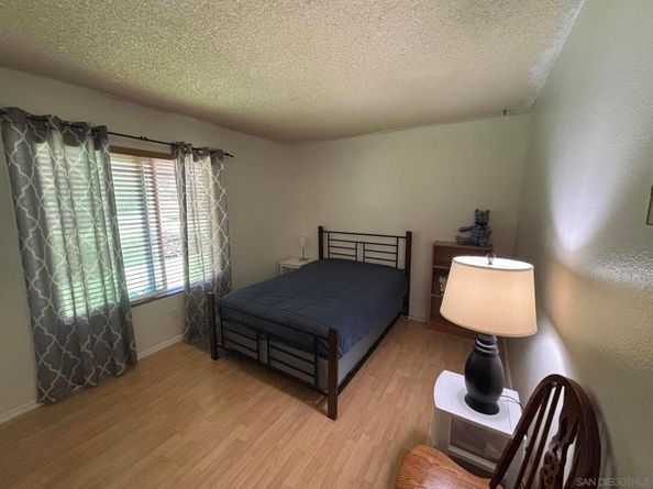 10454 Caminito Sulmona, San Diego CA 92129