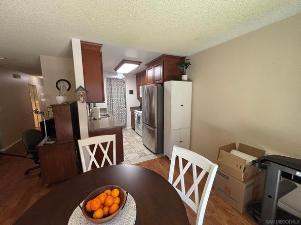 10454 Caminito Sulmona, San Diego CA 92129