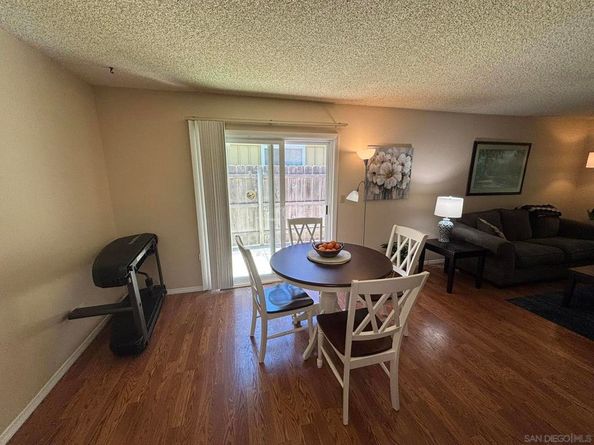 10454 Caminito Sulmona, San Diego CA 92129