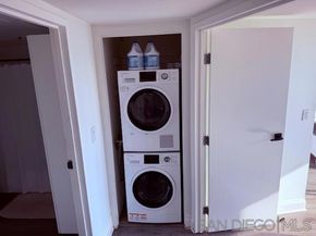 1514 7Th Ave 403, San Diego CA 92101