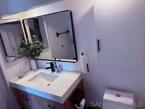 1514 7Th Ave 403, San Diego CA 92101