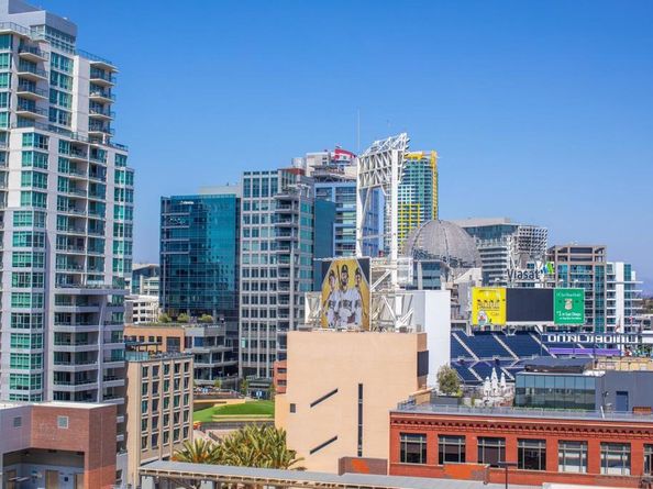 207 5Th Ave 1224, San Diego CA 92101
