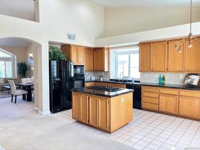 1685 Mountain Pass Cir, Vista CA 92081