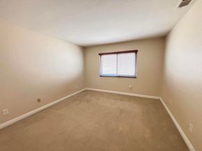 1685 Mountain Pass Cir, Vista CA 92081