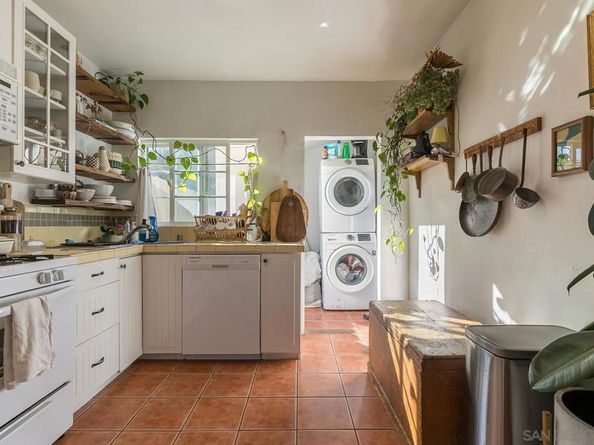 1980 Chatsworth Blvd., San Diego CA 92107