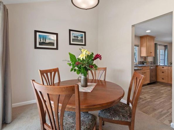 1911 Cheyenne Cir, Oceanside CA 92056