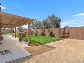 1911 Cheyenne Cir, Oceanside CA 92056