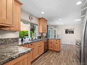 1911 Cheyenne Cir, Oceanside CA 92056
