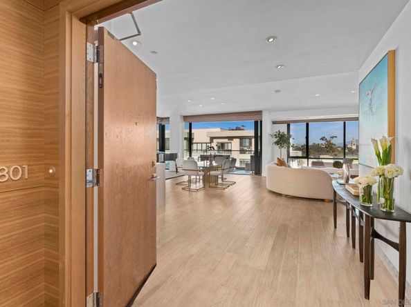 2604 5th Ave 801, San Diego CA 92103