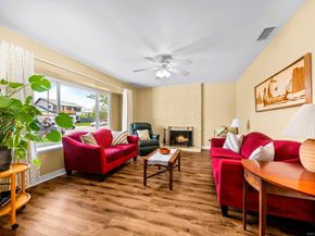832 Casa De Oro Pl, Escondido CA 92025