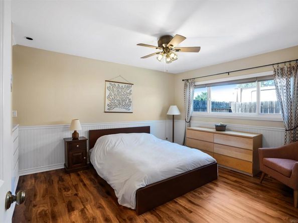832 Casa De Oro Pl, Escondido CA 92025