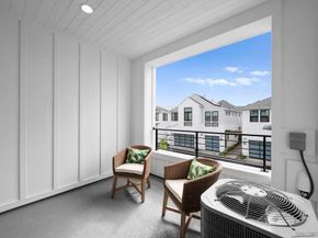 1400 Anacona Place 201, Encinitas CA 92024