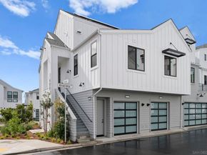1400 Anacona Place 201, Encinitas CA 92024