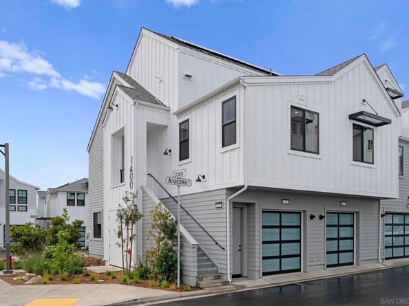1400 Anacona Place 201, Encinitas CA 92024