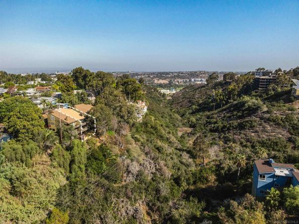 616 W Lewis St, San Diego CA 92103