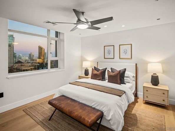 700 W Harbor 2101, San Diego CA 92101