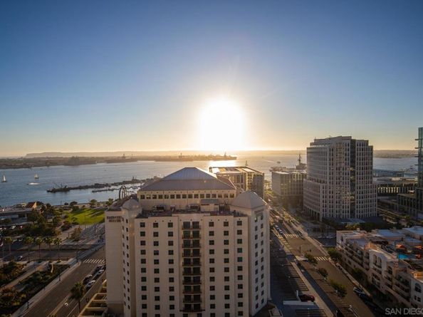 700 W Harbor 2101, San Diego CA 92101
