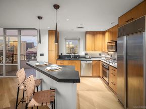 700 W Harbor 2101, San Diego CA 92101
