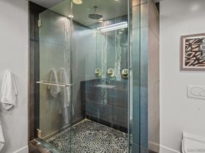 700 W Harbor 2101, San Diego CA 92101