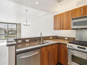 350 11Th Ave 319, San Diego CA 92101