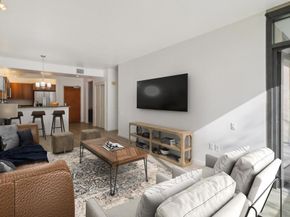 350 11Th Ave 319, San Diego CA 92101