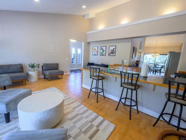 4433 Date Ave, La Mesa CA 91941
