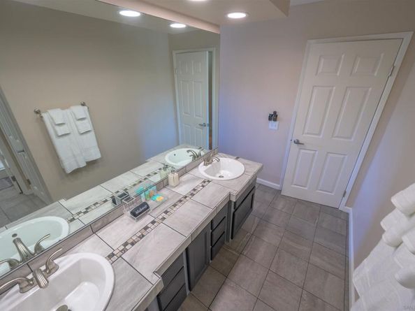 4433 Date Ave, La Mesa CA 91941