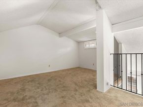 5470 Baltimore Dr 8, La Mesa CA 91942