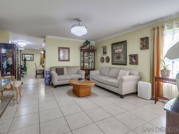 1236 Tobias Dr, Chula Vista CA 91911