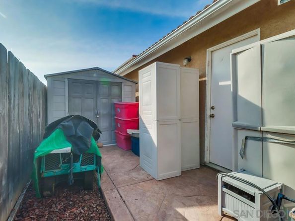 1236 Tobias Dr, Chula Vista CA 91911