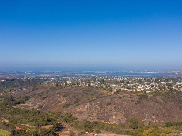 Undisclosed Address #250038311SD, San Diego CA 92111
