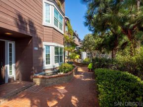 1806 McKee St A2, San Diego CA 92110