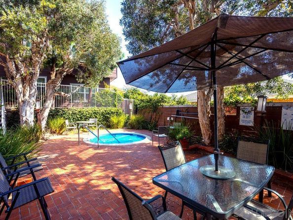 1806 McKee St A2, San Diego CA 92110