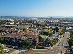 1806 McKee St A2, San Diego CA 92110