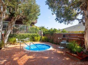 1806 McKee St A2, San Diego CA 92110