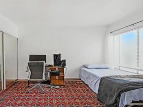 5725 Linda Vista Raod 4, San Diego CA 92110