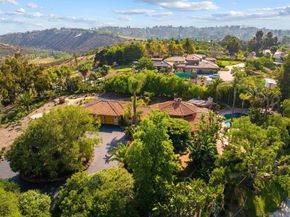 17216 & 17218 La Brisa, Rancho Santa Fe CA 92067